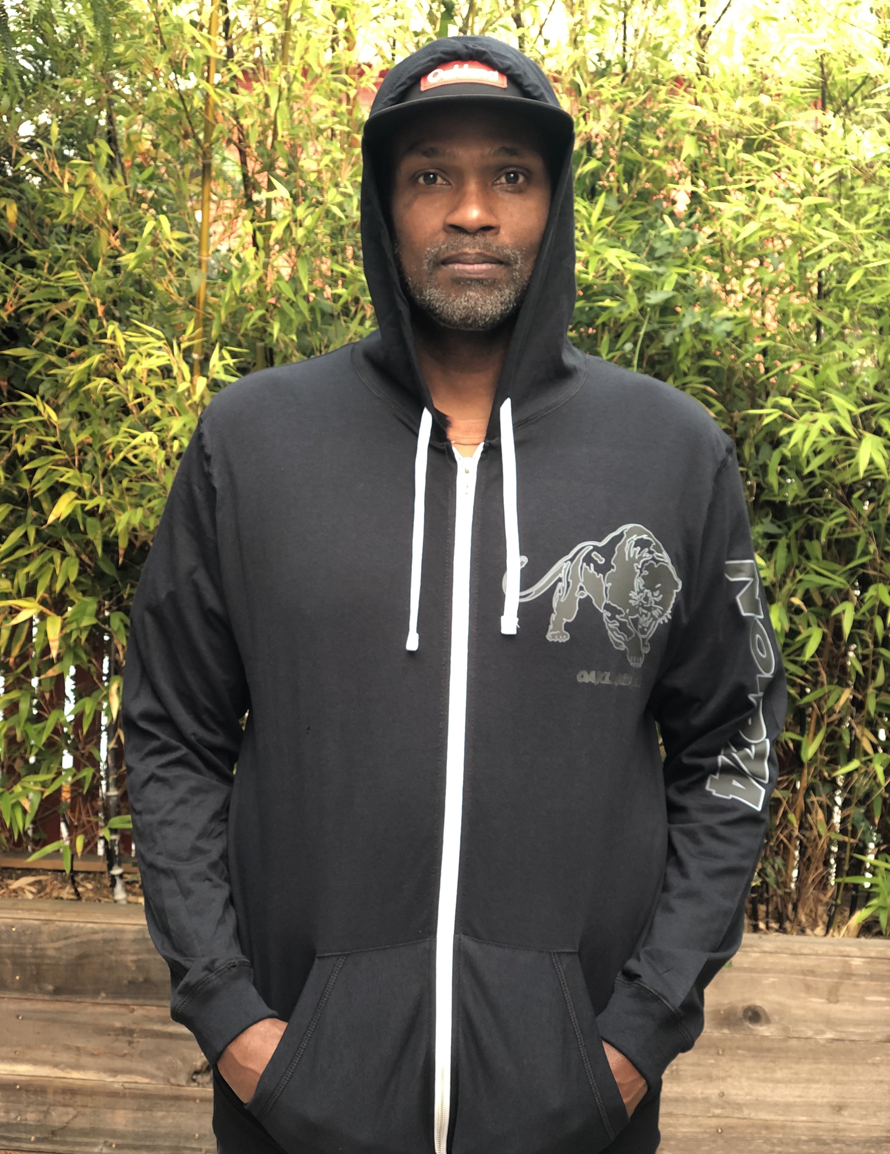 "Noir74 Panther" Light-Weight Zip Hoodie